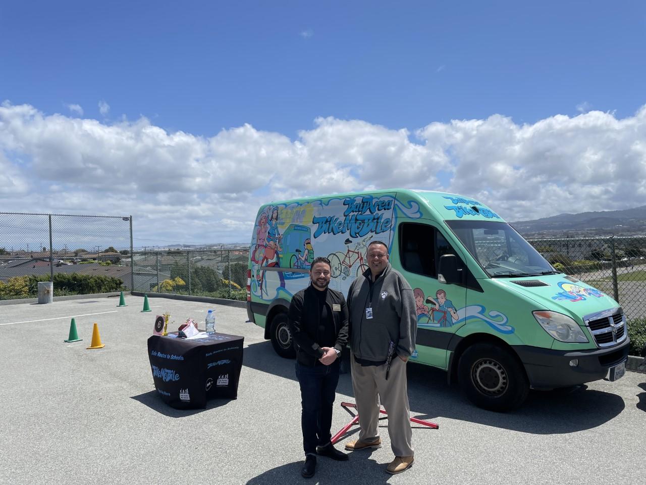 South San Francisco City Council Member Eddie Flores and Parkway Heights Middle School Principal Marco Lopez at the "Every Kid Deserves a Bike" May 8, 2023, distribution event.